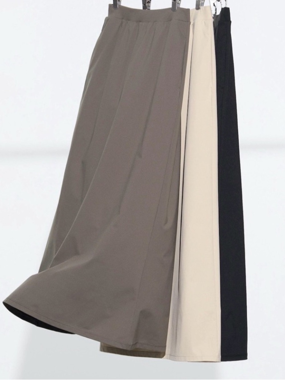 NWT Uniqlo Women's A-Line Maxi Skirt in Taupe, Cream & Black Size M